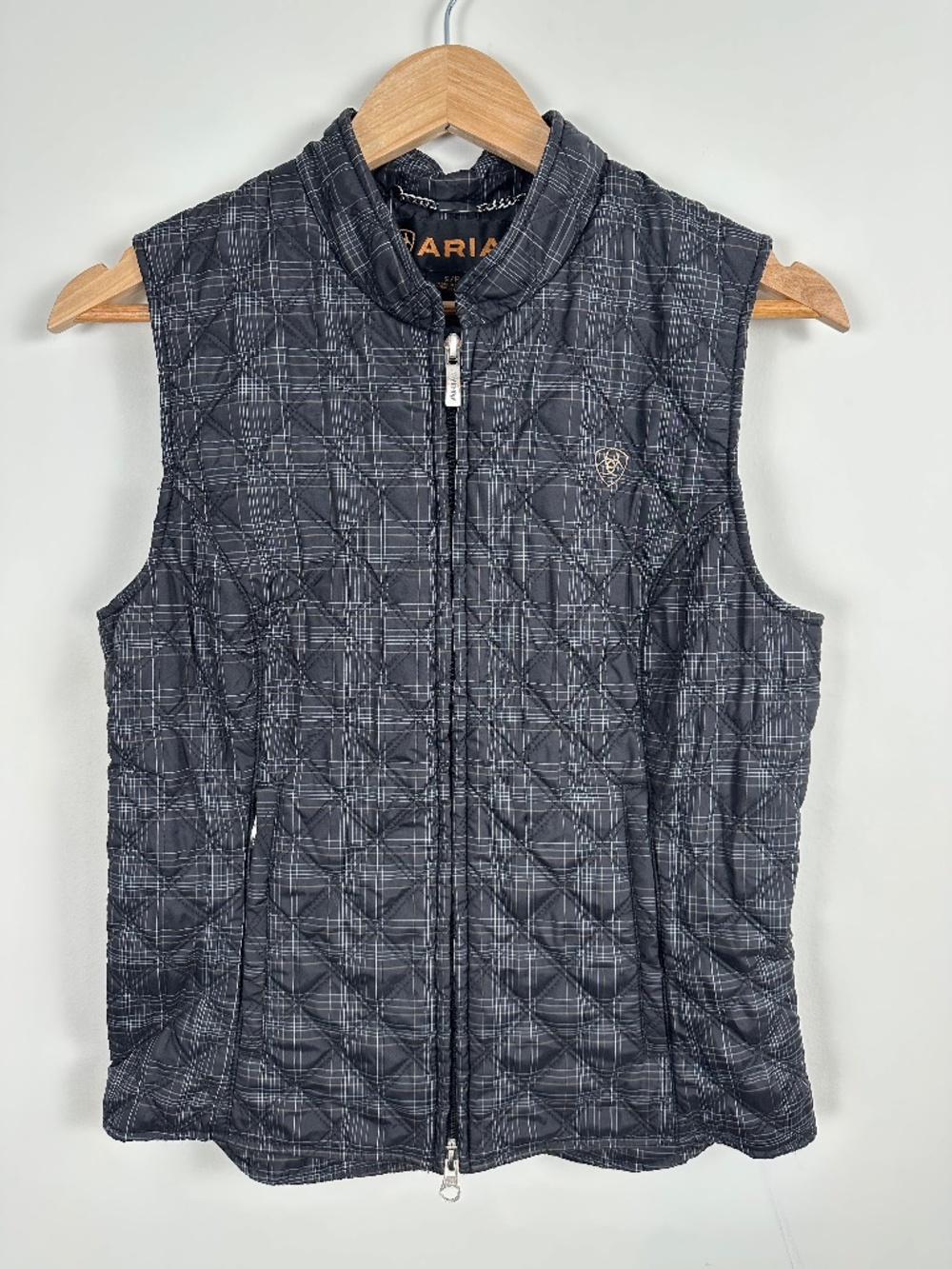 Ariat Quilted Plaid Equestrian Riding Vest Small Horse Bit Lining